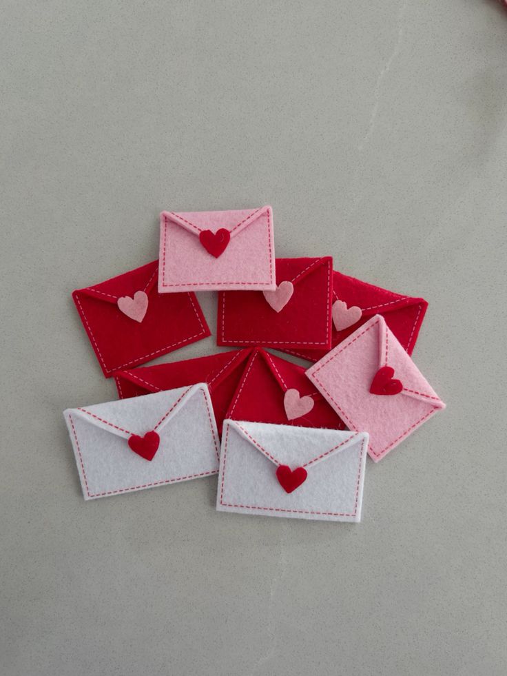 DIY Valentine’s Day&nbsp;Crafts